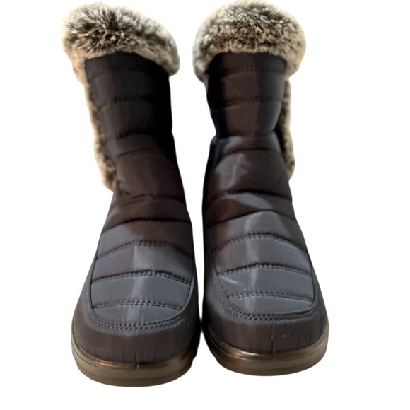 New Women's Blue Winter Boots with Gray Faux Fur Lining Sz 38 - Picture 2 of 8